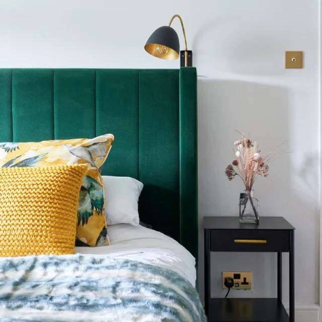 Fresh, bold colours can work so well in a bedroom- especially with a bit of added sunshine.
We mixed bold coloured fabrics with natural wood tones throughout our Old School House project.

@adamcarterphoto 

#interiordesign #interiordesigner #interiordesignerberkshire #interiordesignerbuckinghamshire #interiordesigneroxfordshire #interiordesignersurrey #interiordesignerwestlondon #interiordesignermaidenhead #interiordesignermarlow #interiordesignerbeaconsfield #interiordesignerwindsor #interiordesignerreading #interiordesignerhenley #interiordesignerascot #interiordesignerwokingham #interiordesignerwandsworth #interiordesignerfulham #interiordesignerchalfontstgiles #interiordesignersunningdale